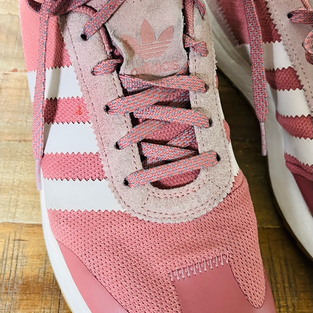Adidas Originals Flashback Sneakers in the Raw Pink/White Colorway - Picture 9 of 11